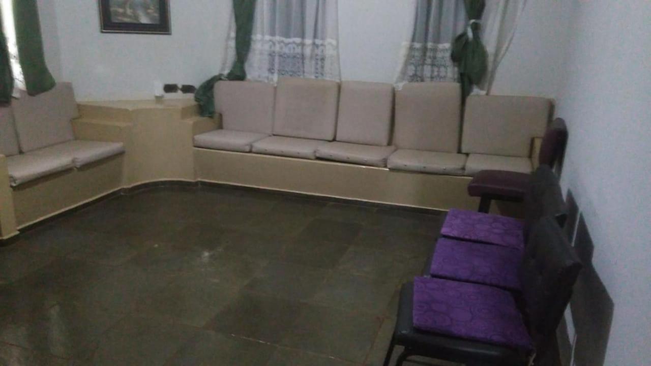 הוילה Olímpia Casa Bella Cedros מראה חיצוני תמונה